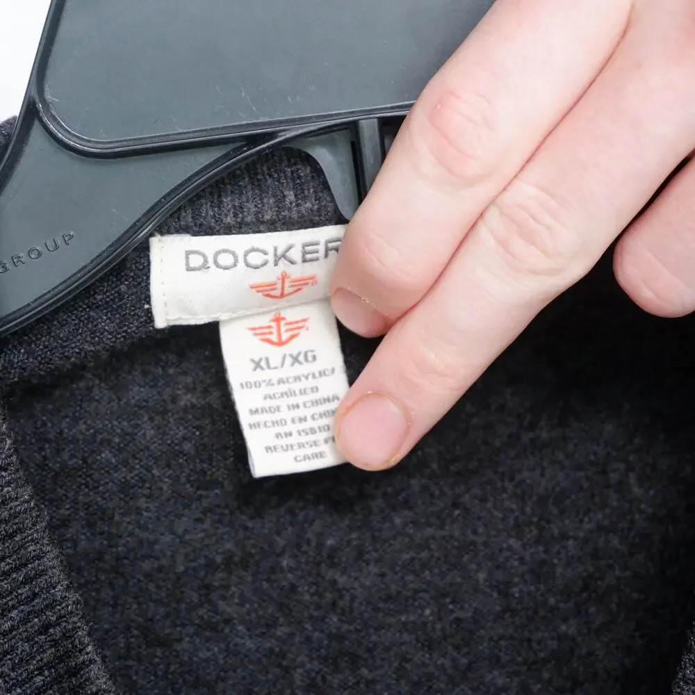 Dockers Men's XL Dark Gray V-Neck Sweater Preppy Classic Knit Pullover Casual